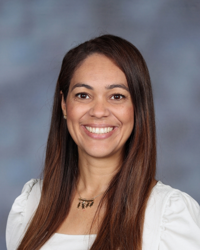 Elaine Arellano